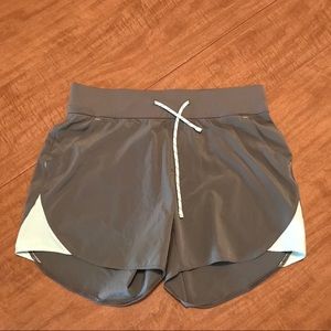 Columbia Solar Ridge shorts